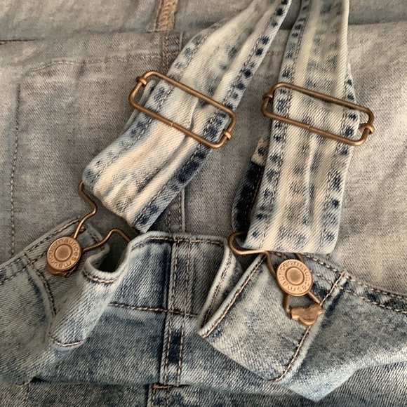Maurices Denim Faded & Distressed Overalls Size 16R - Picture 8 of 12